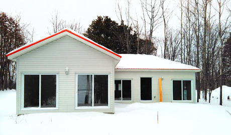 Canadian-container-house-villa.jpg
